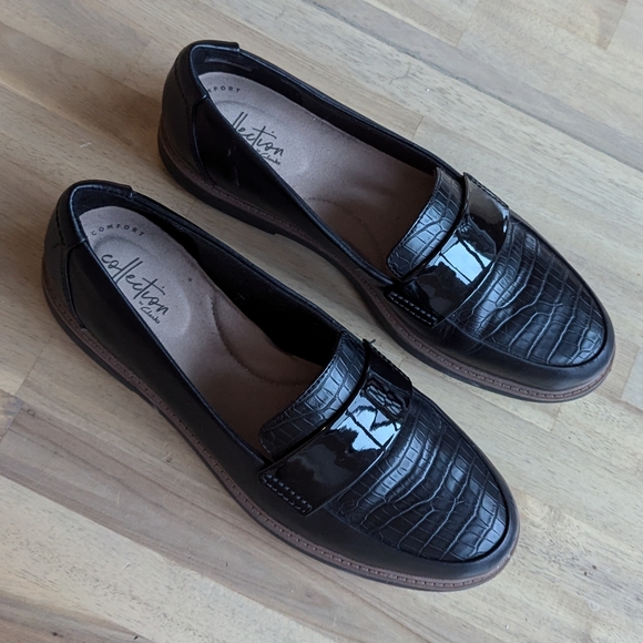 Clark's Raisie Arlie Loafers - Picture 4 of 9
